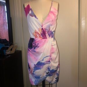NLW Watercolor Floral Dress Size Small